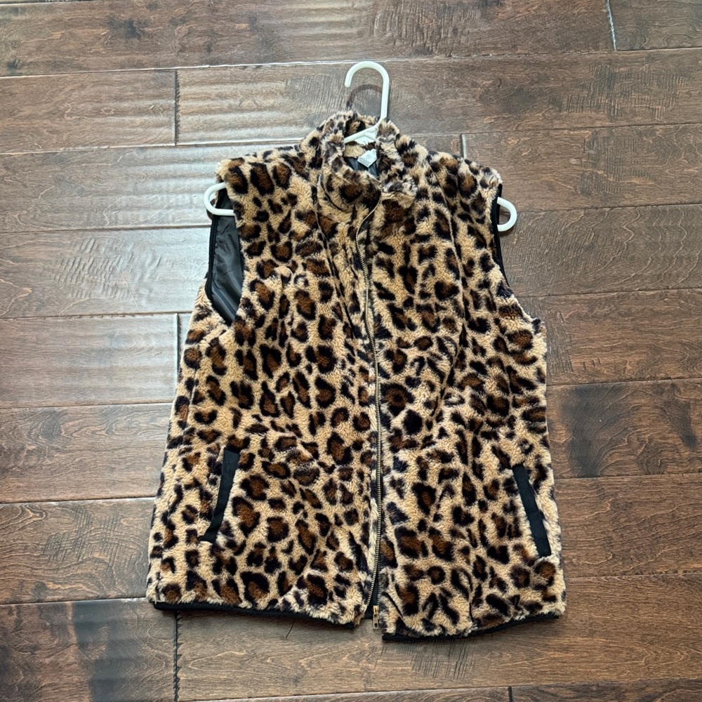 Faux Fur Leopard Print Vest